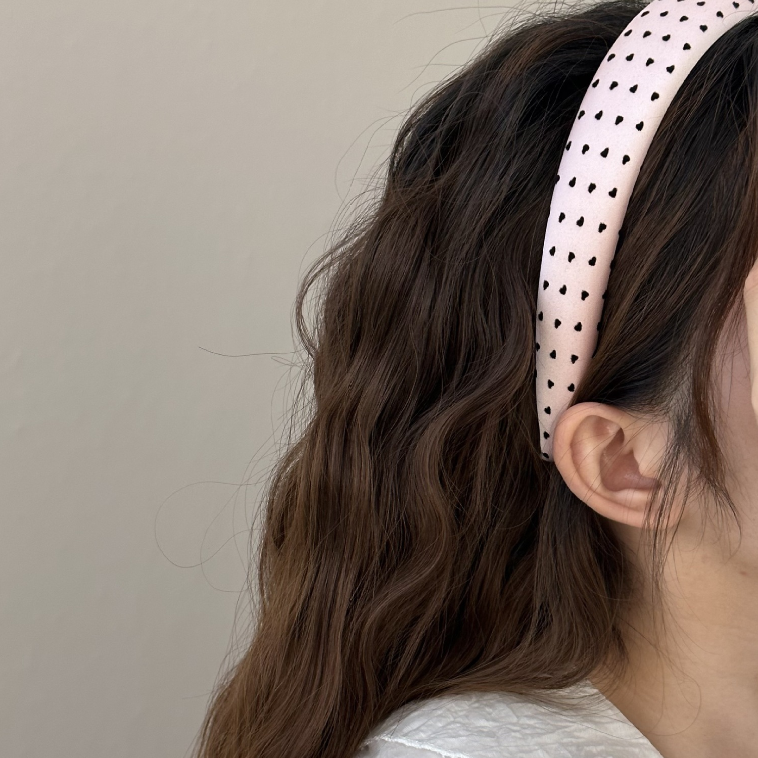 Wide-brimmed hairband 4