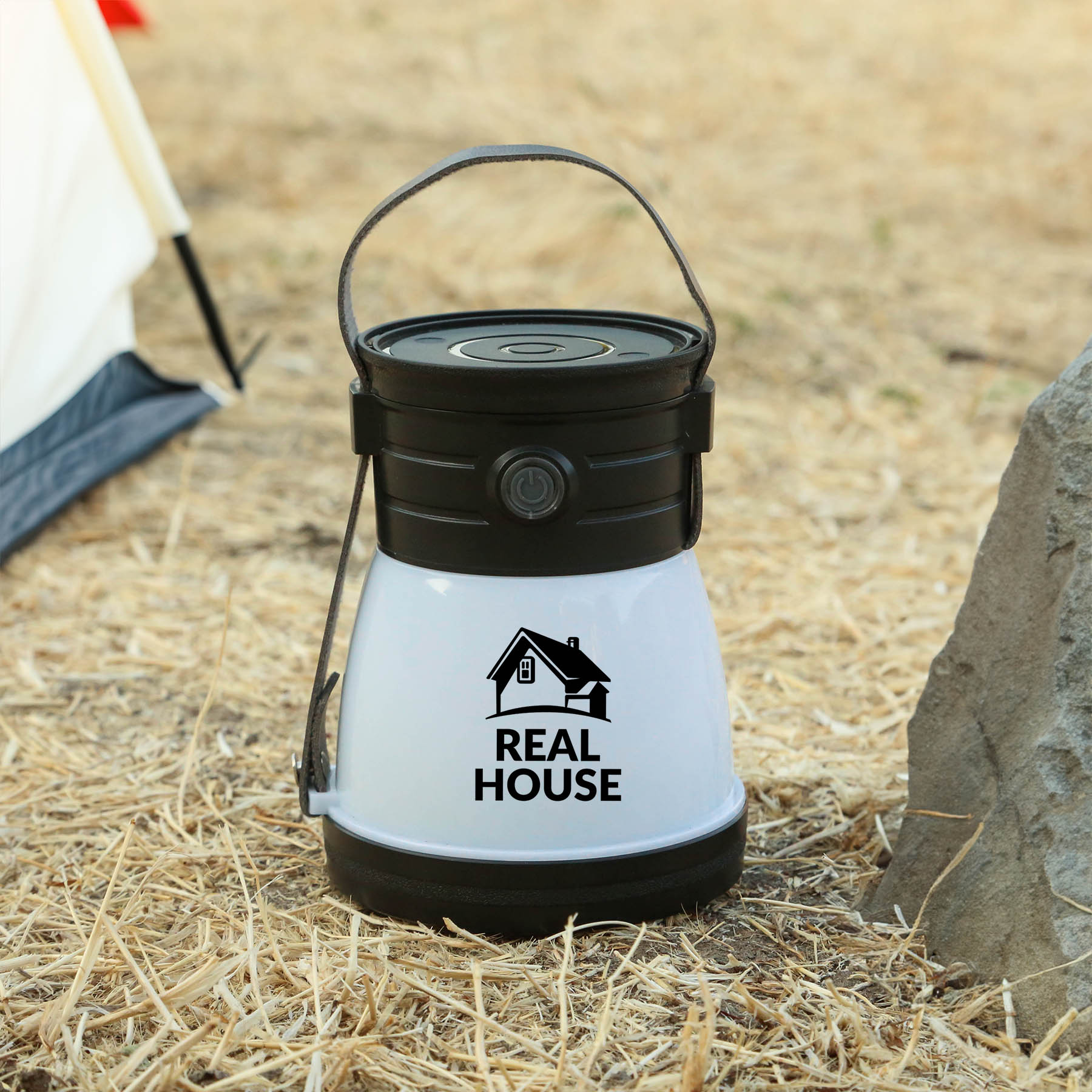 Lantara 2-In-1 Lantern 1