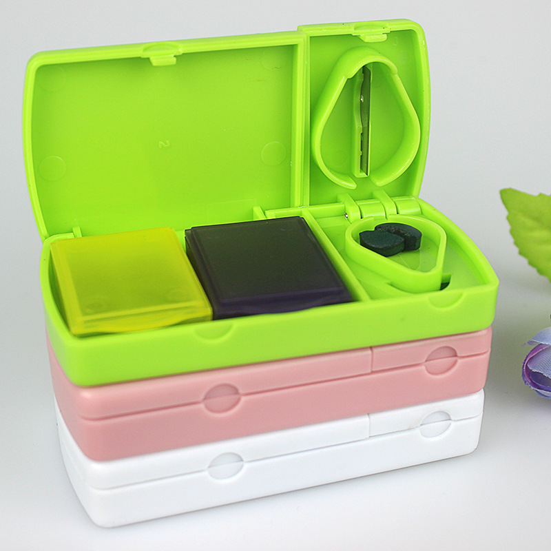 Pill Box With Cutter Splitter 4