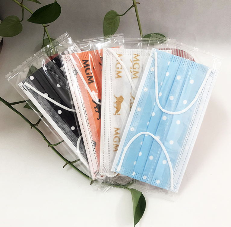 One-time Use Mouth Mask 1