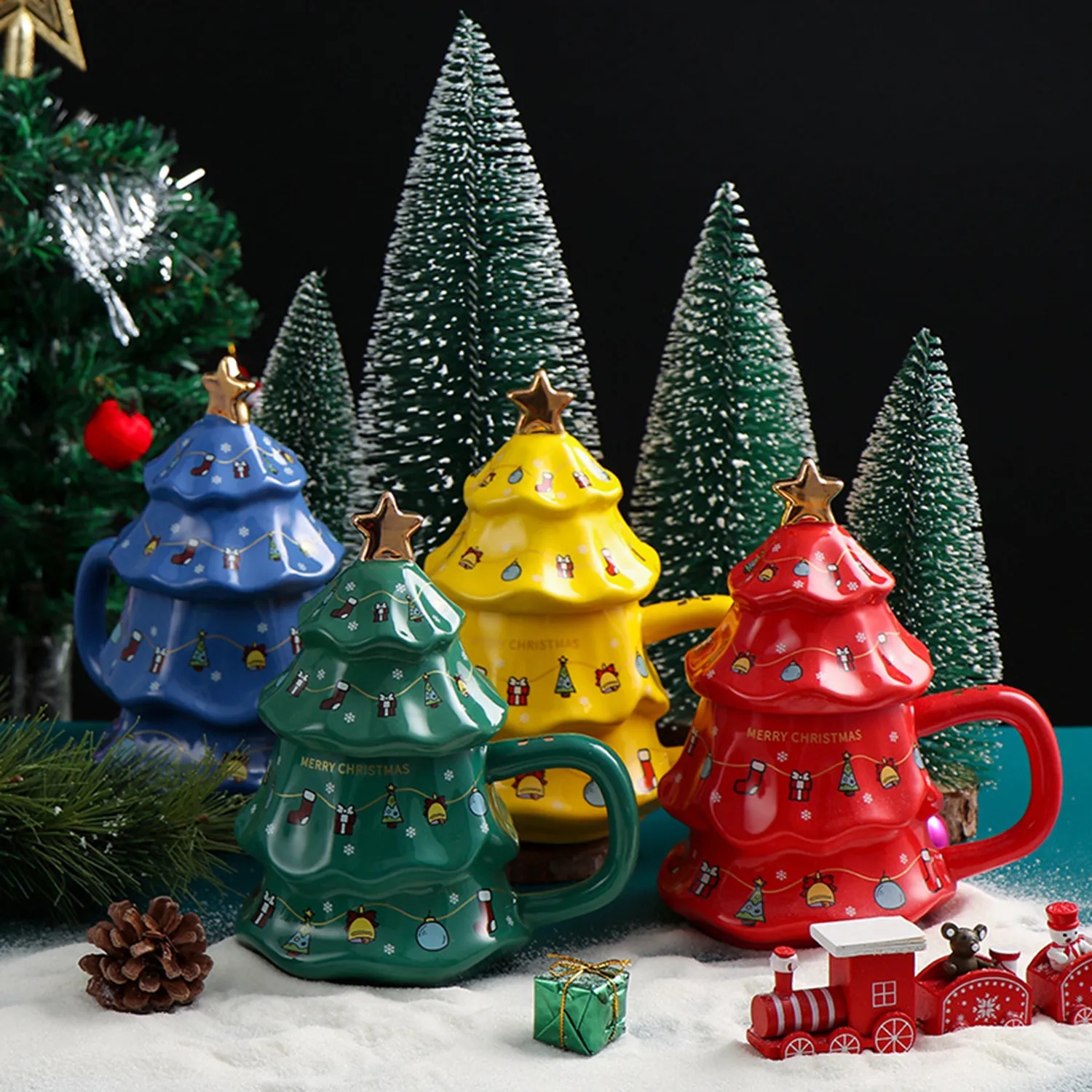 Christmas Tree Ceramic Mug with Lid 6