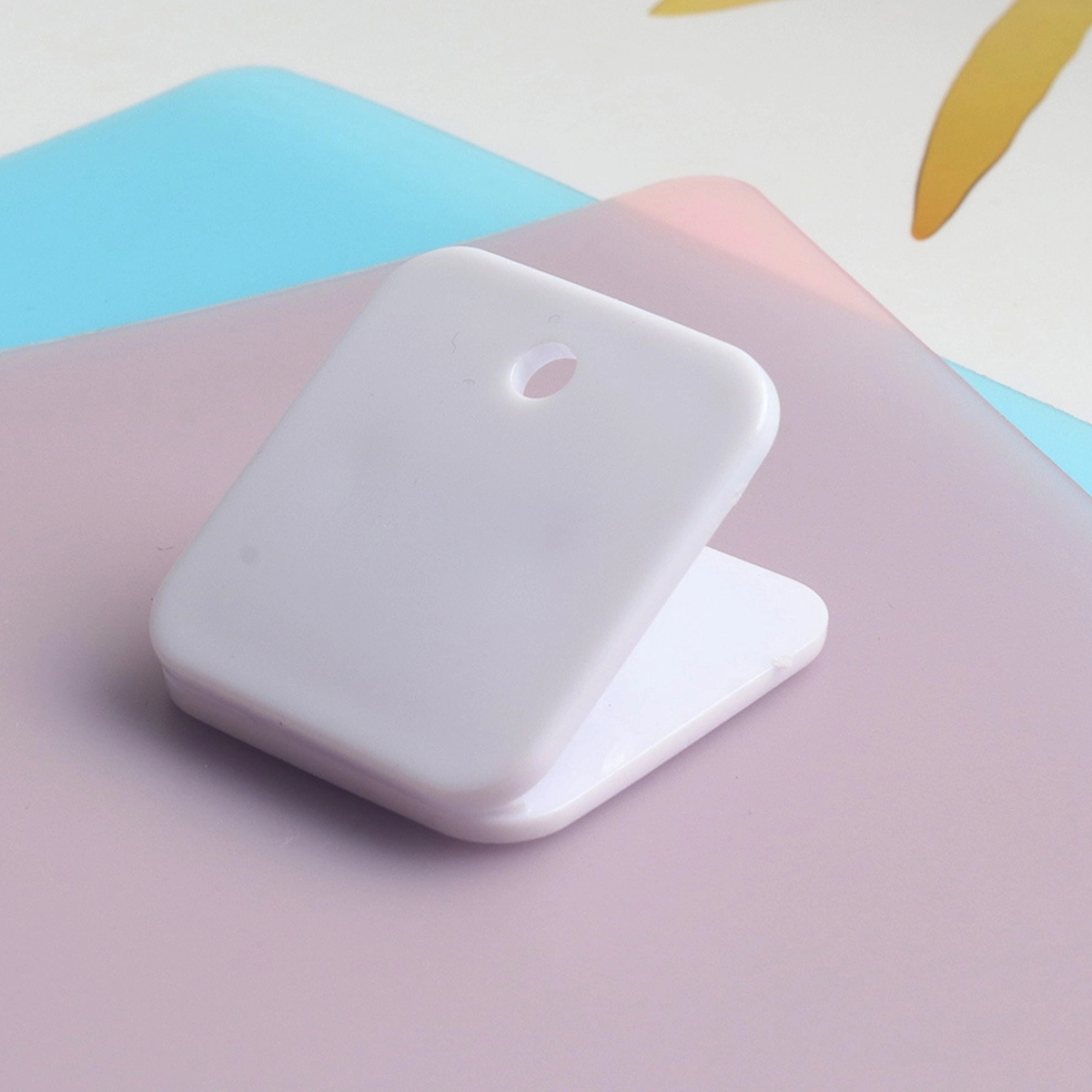 Office Plastic Book Clip 3