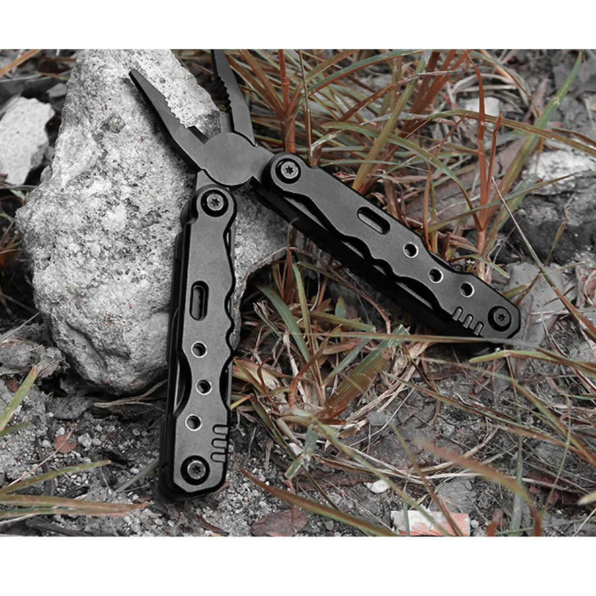 14 In 1Multitool Pliers Pocket Knife Camping Survival Tool 2