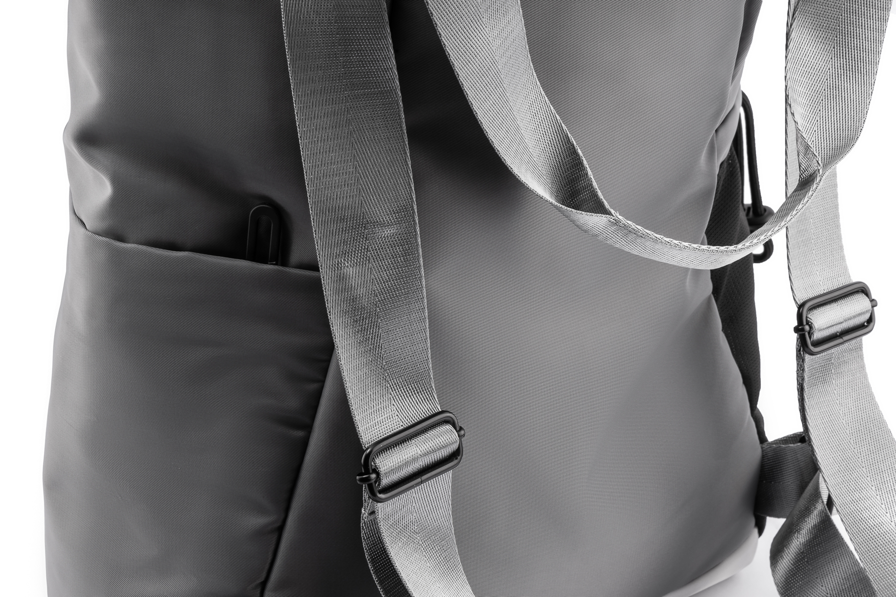 Echelon Recycled Convertible Bag 22