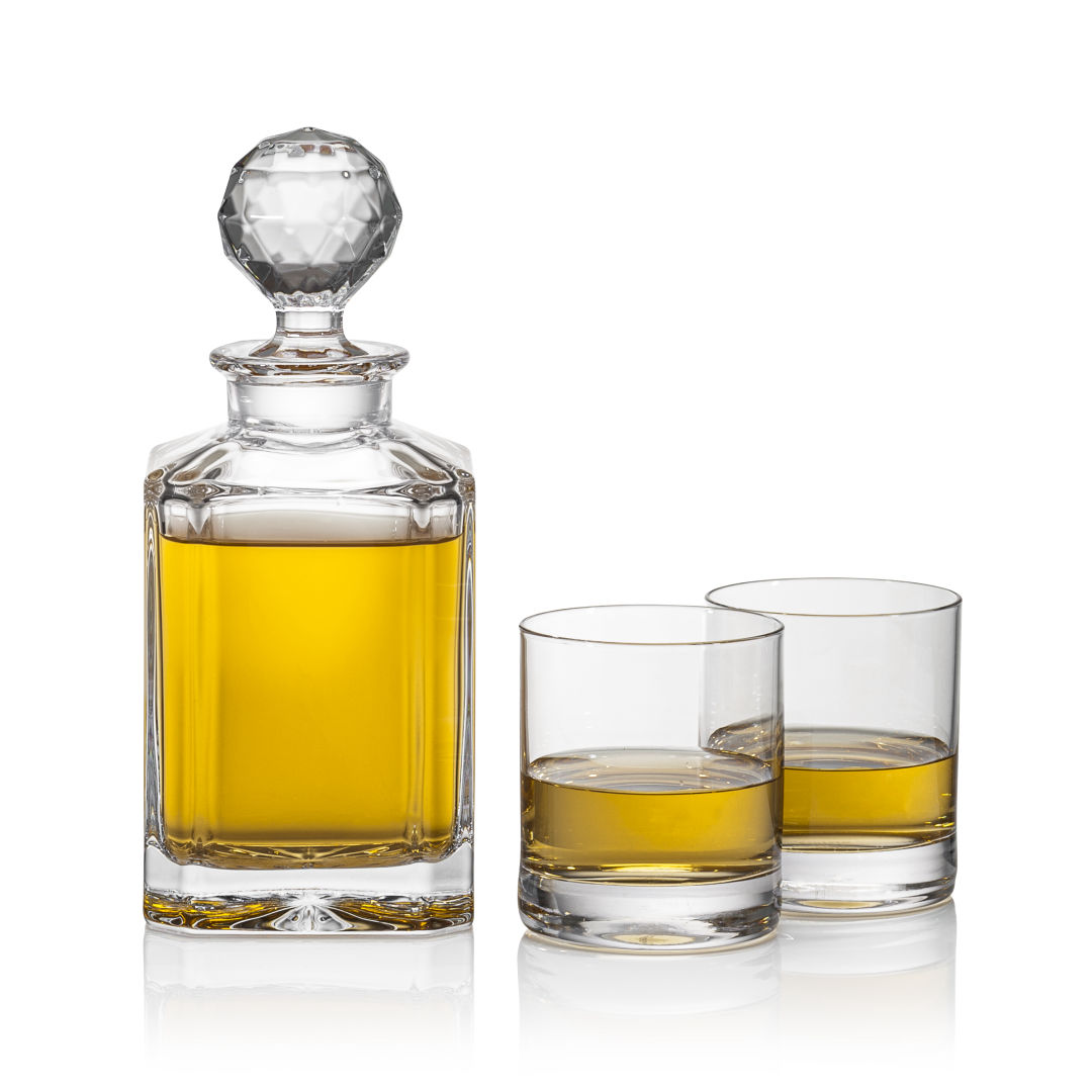 Bainbridge Decanter & Dresden OTR Set 4