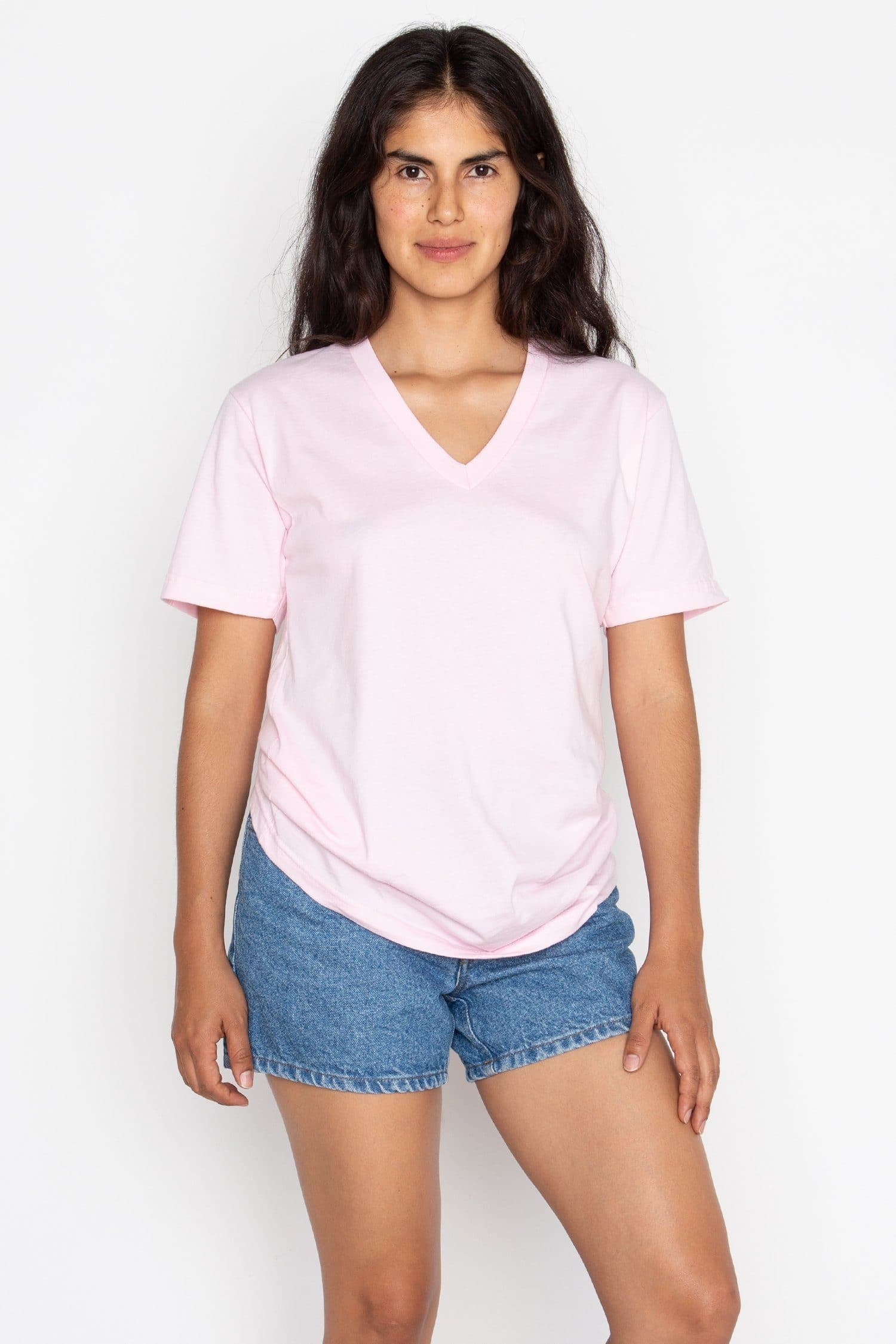 4.3 OZ FINE JERSEY V-NECK 2