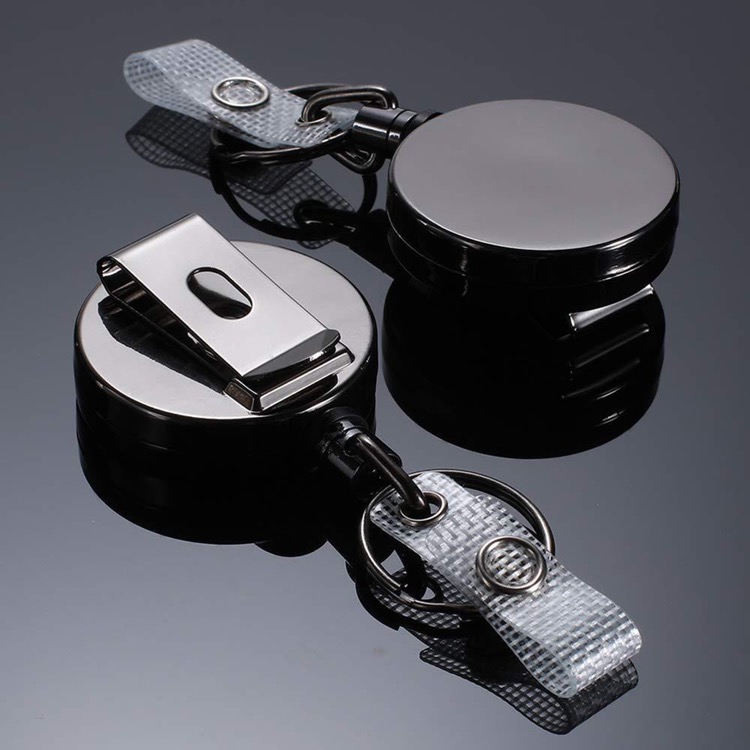 Retractable and powerful easy pull keychain 1