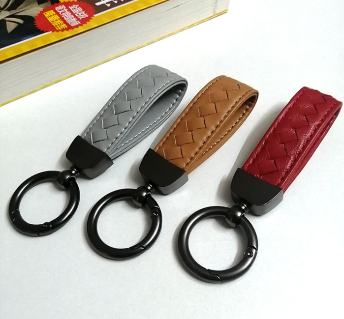 sheepskin auto key ring 1