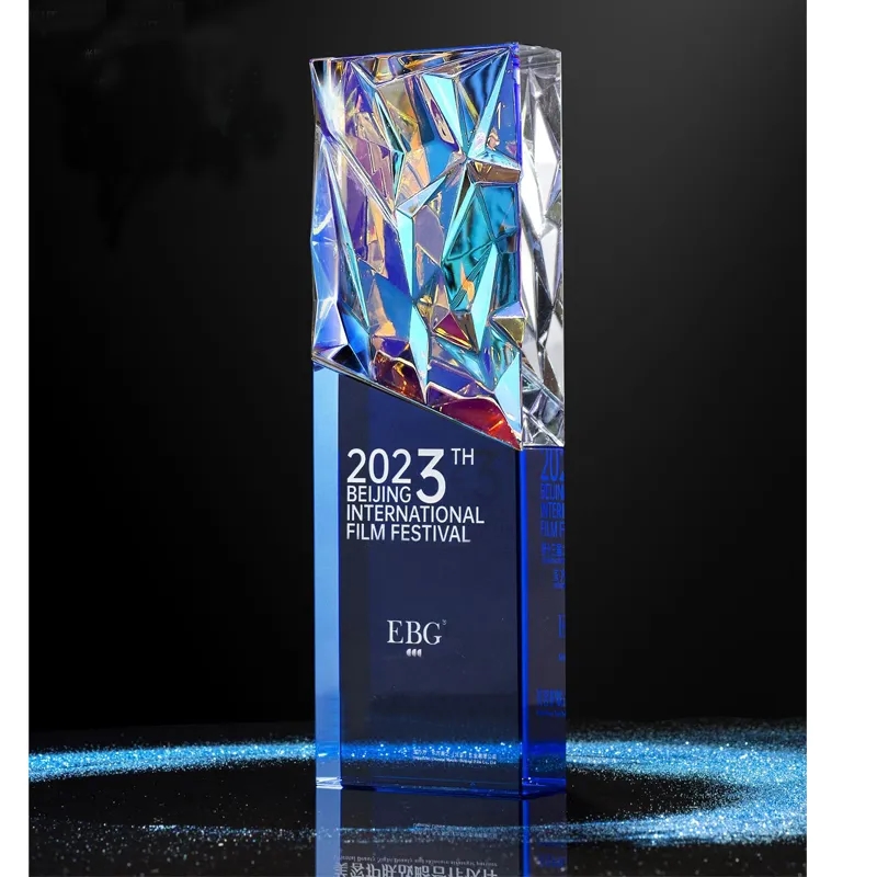 Dazzling Crystal Glass Trophy 4