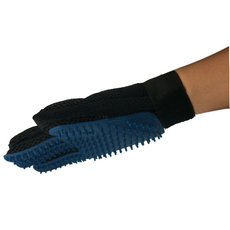 Rubber Pet Grooming Gloves 4