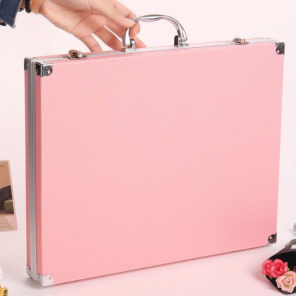 150Pcs Deluxe Art Set in Aluminium Case 4