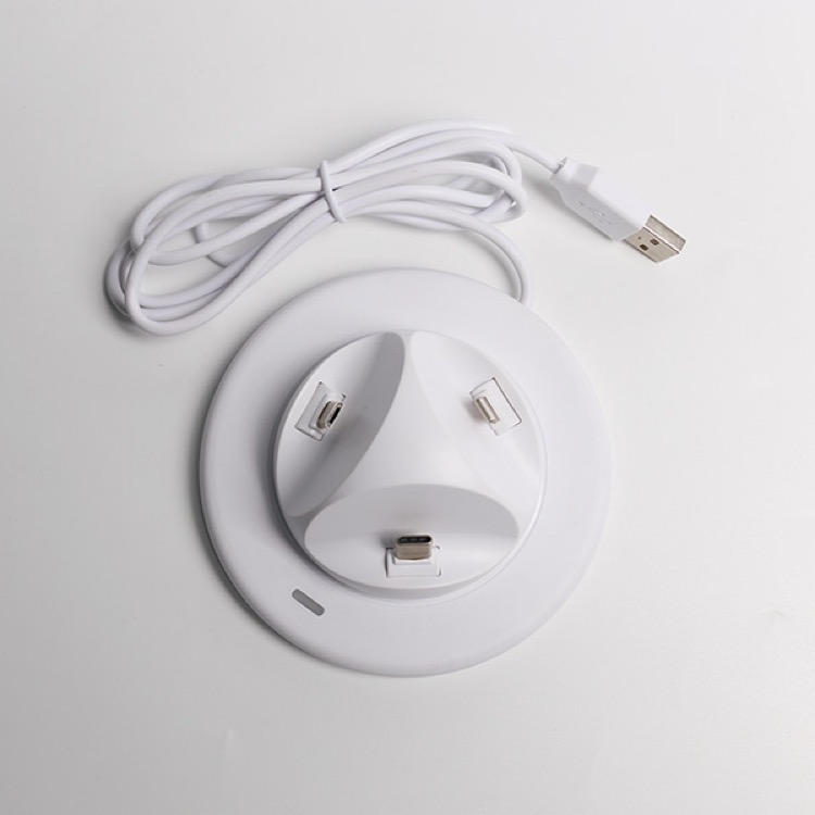 3-in-1 Charging Phone Stand 8