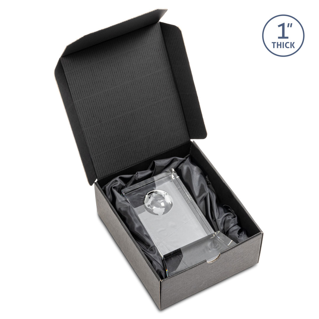 Ambassador Globe Award on Base - Clear 5