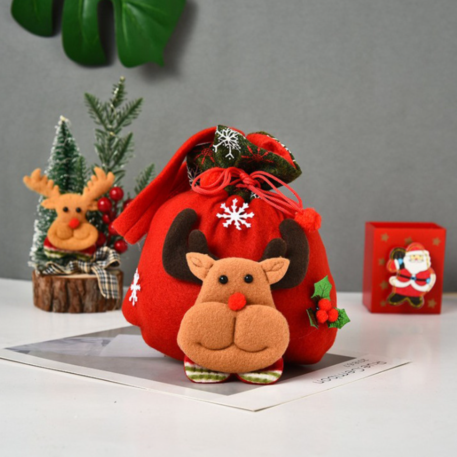 3D Designs Flannel Decoration Christmas Drawstring Gift Bags 11