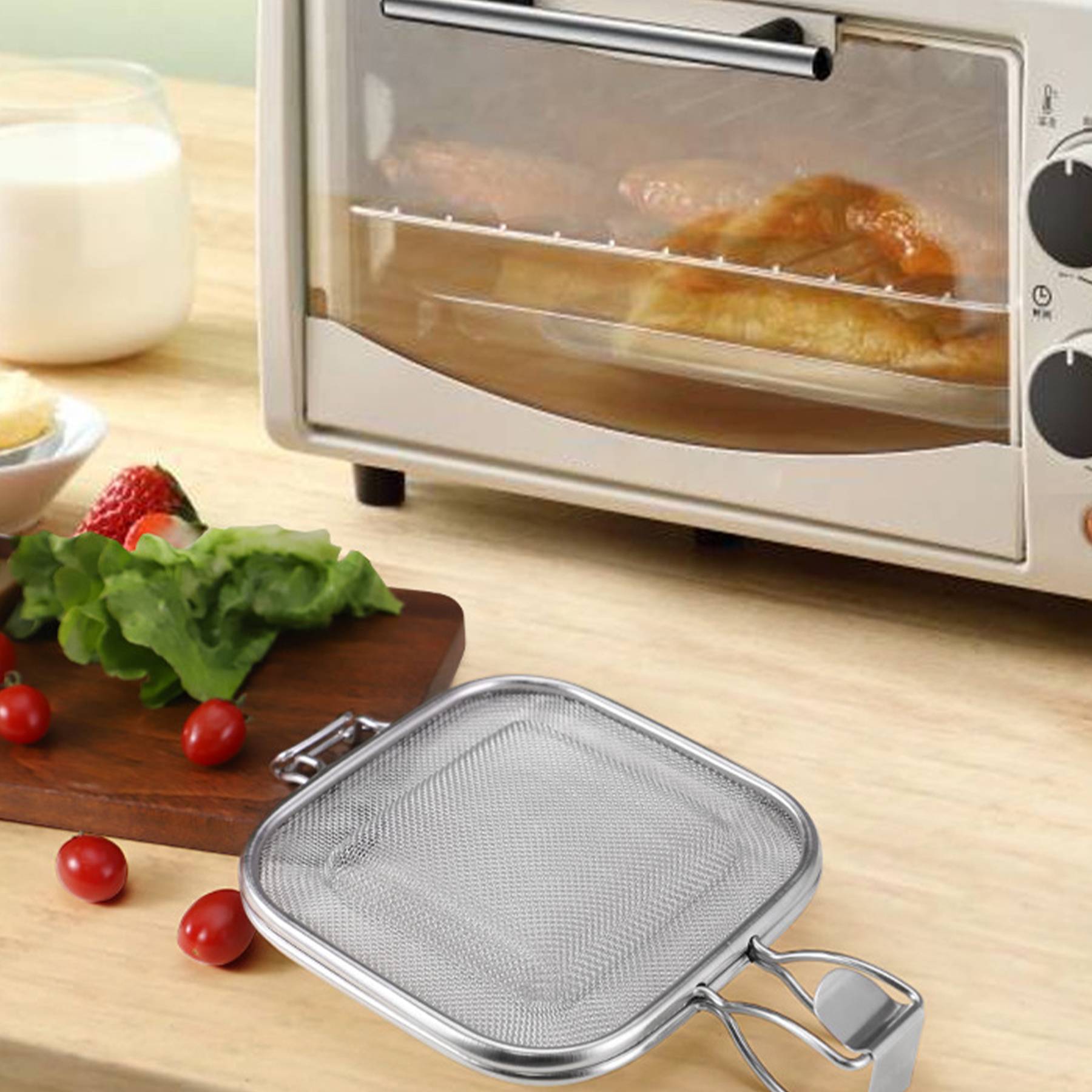 Stainless steel hand-pressed sandwich grill 3