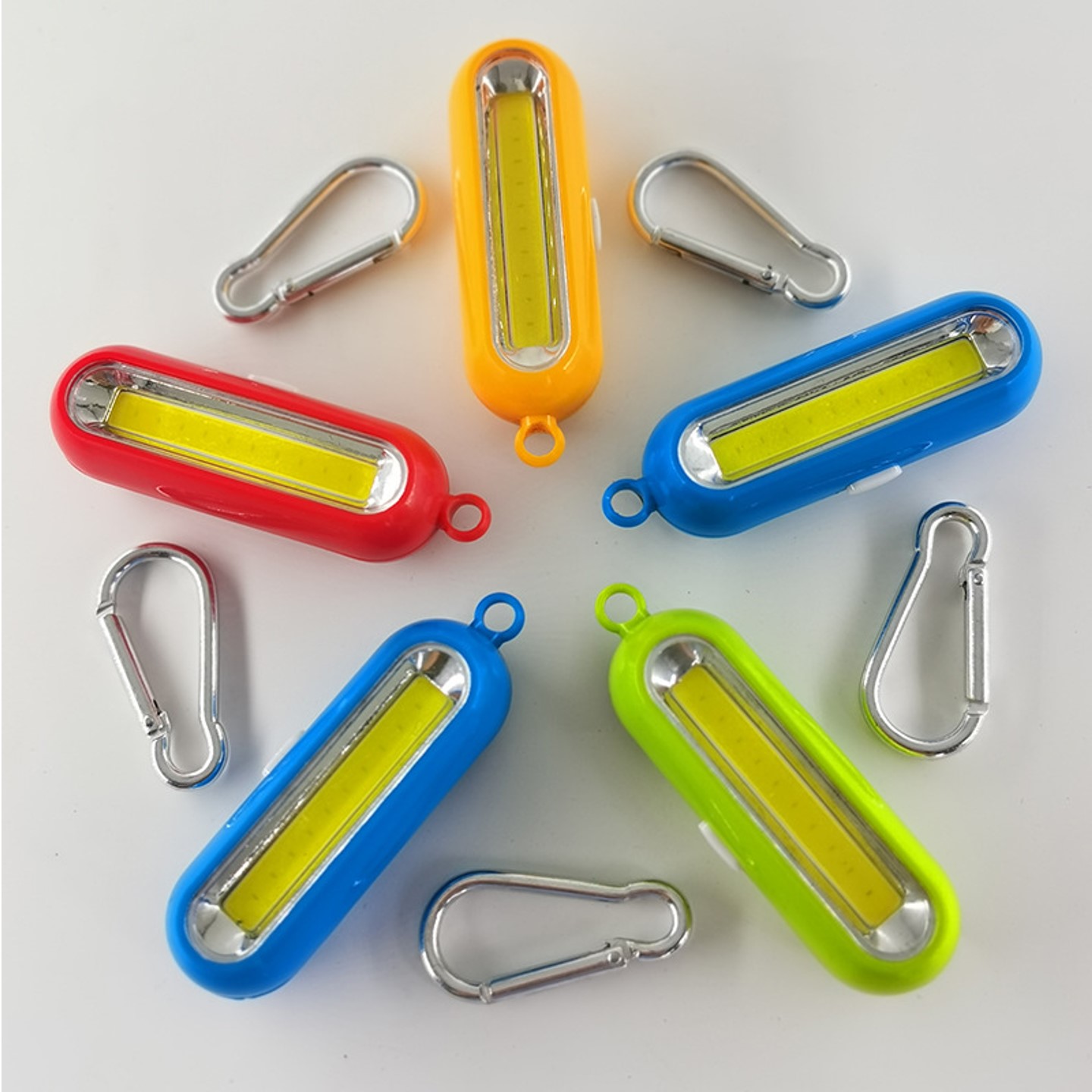 Portable COB Work Light with carabiners 4
