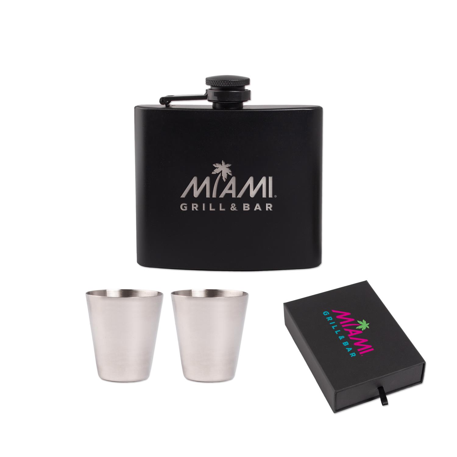 The Duncan Flask and Shot Glass Gift Set 4