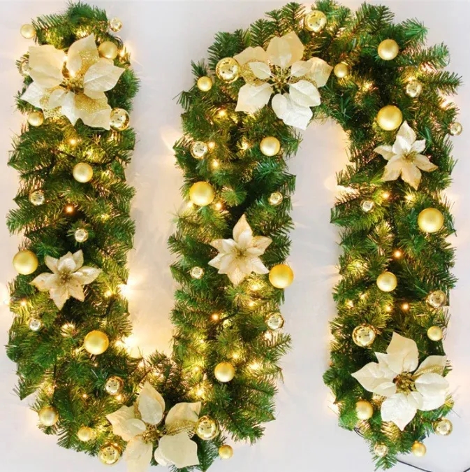 Custom Christmas Wreath 5