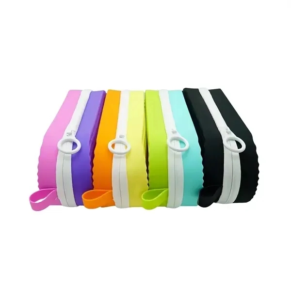 Protective Silicone Goggle Cases with Drain Hole 3