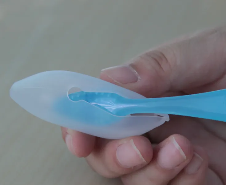Toothbrush Clip 4