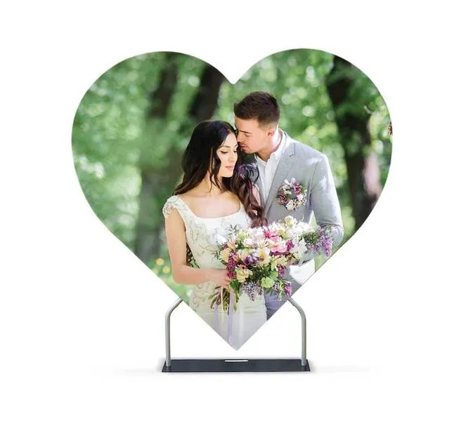 Heart Shaped Backdrop (6.5ft x 6.4ft) 2