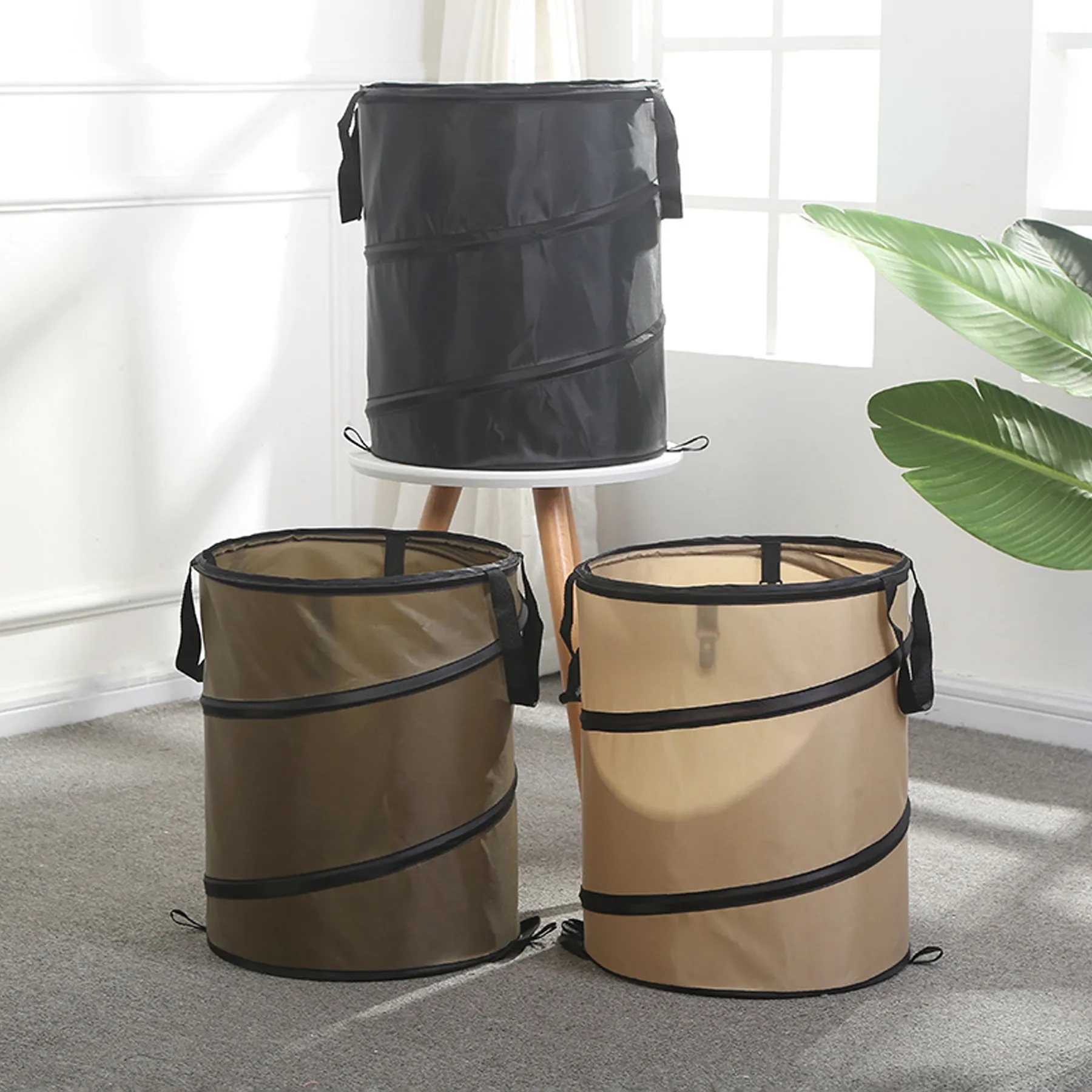 Collapsible Trash Can 2