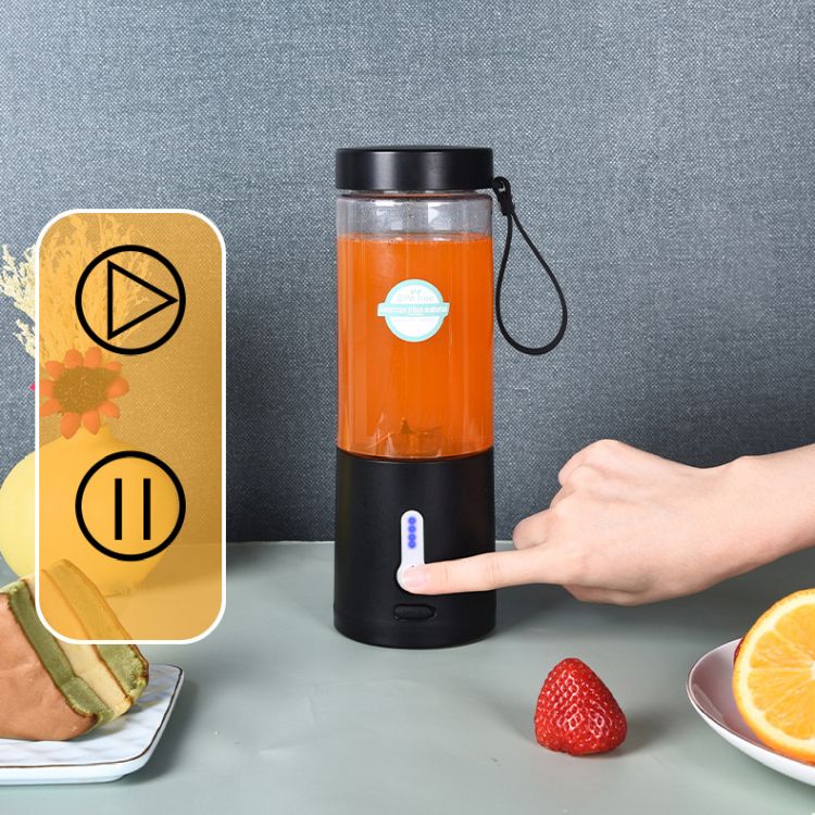 Portable Blender with One Touche Operation 3