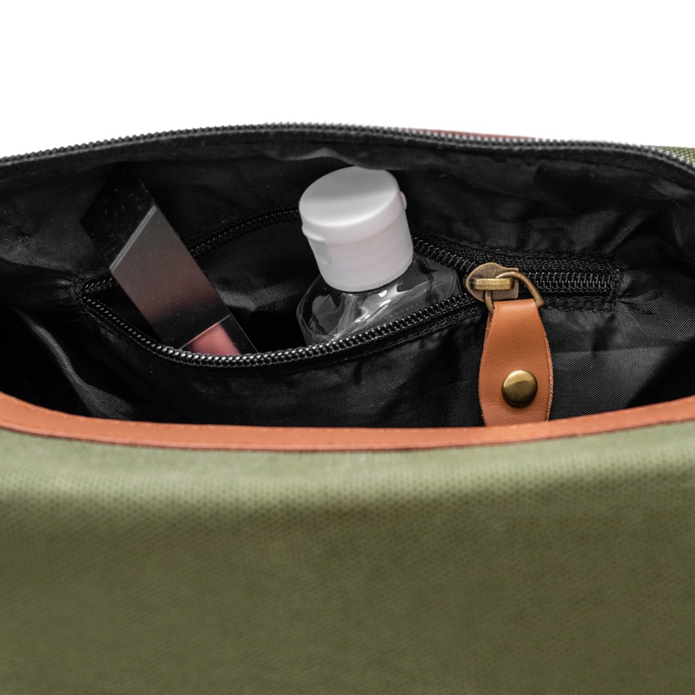 18 Oz. Sturdy Unisex Utility Dopp Kit 6