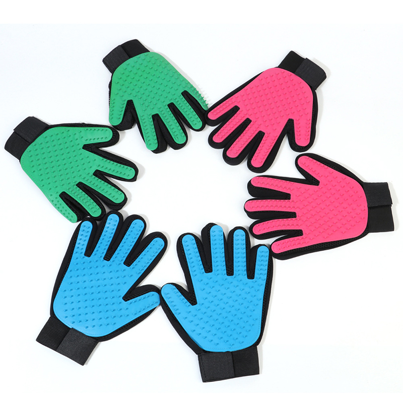 Pet Grooming Glove 1