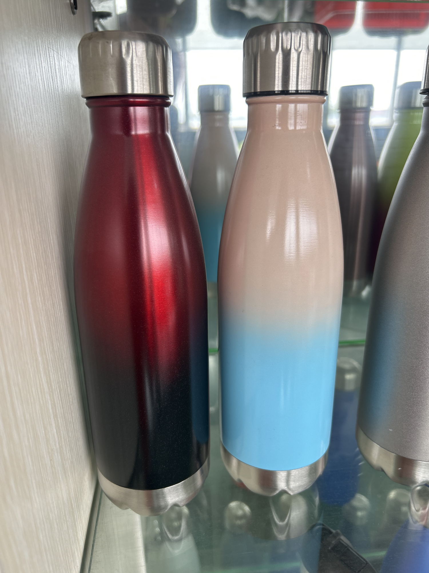 Two-color Gradient Double Layer 18oz Stainless Steel Tumblers 1