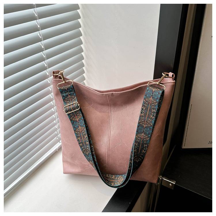 Large Capacity PU Leather Tote Bags for Women, custom tote bag with logo imprint 4
