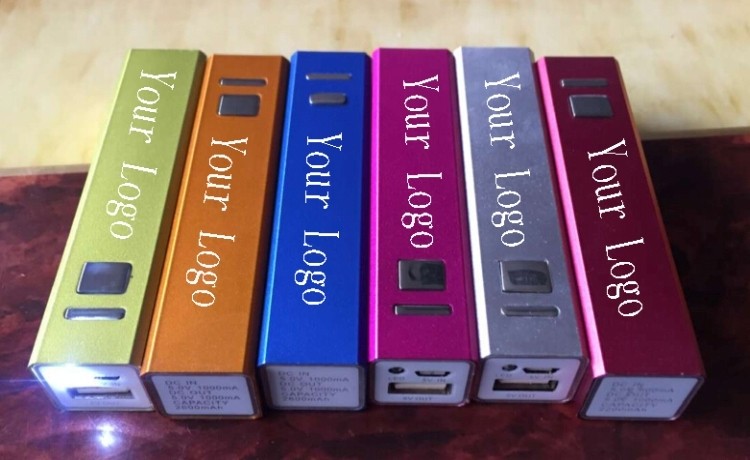 2200 mAh Aluminum power bank 2