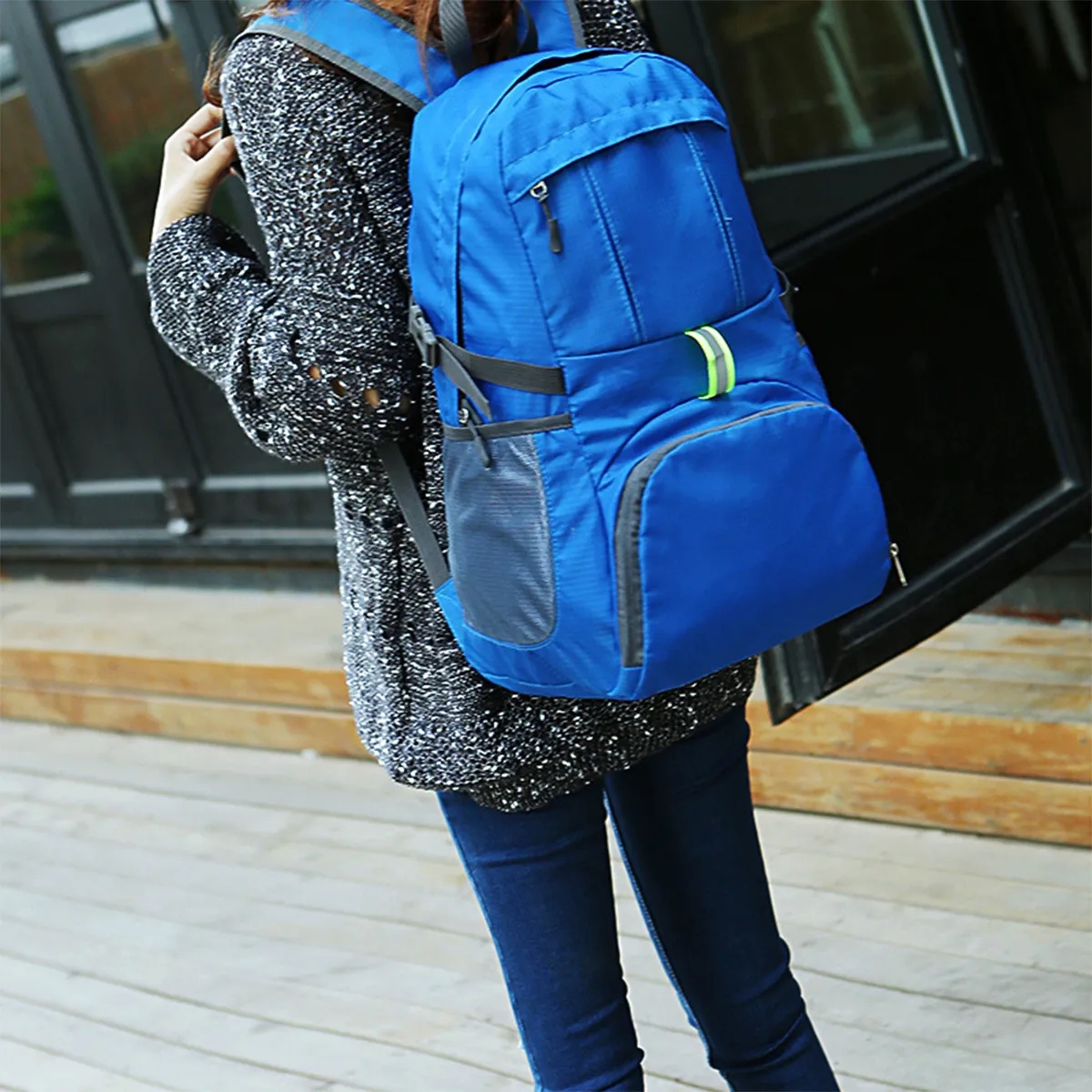 20L Lightweight Hiking Backpack Foldable Travel Bag 2