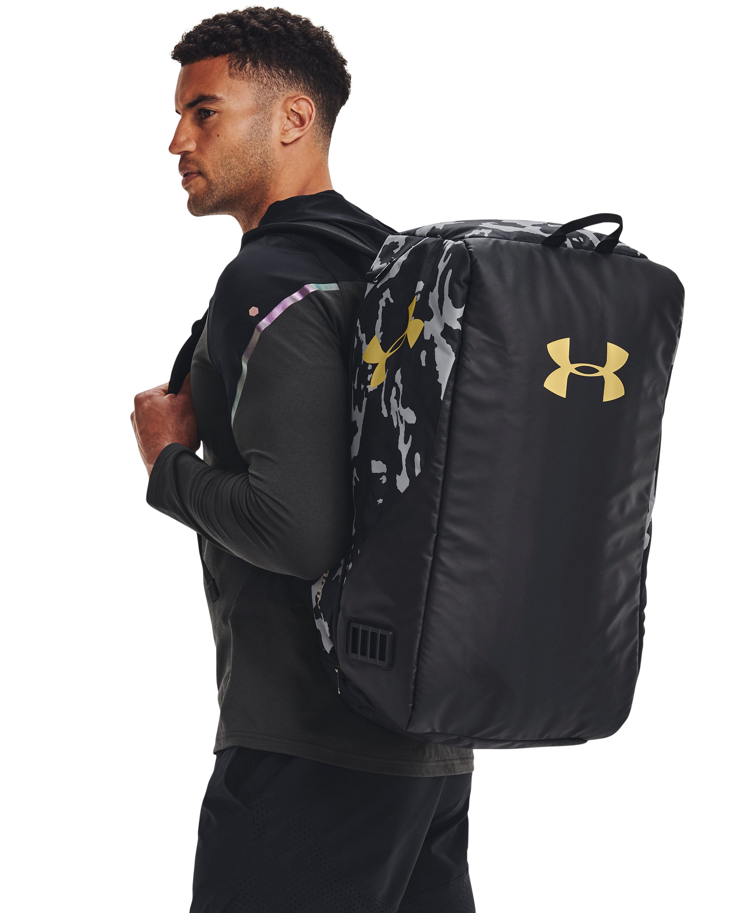 UA Contain Duo Medium Duffle Bag 6