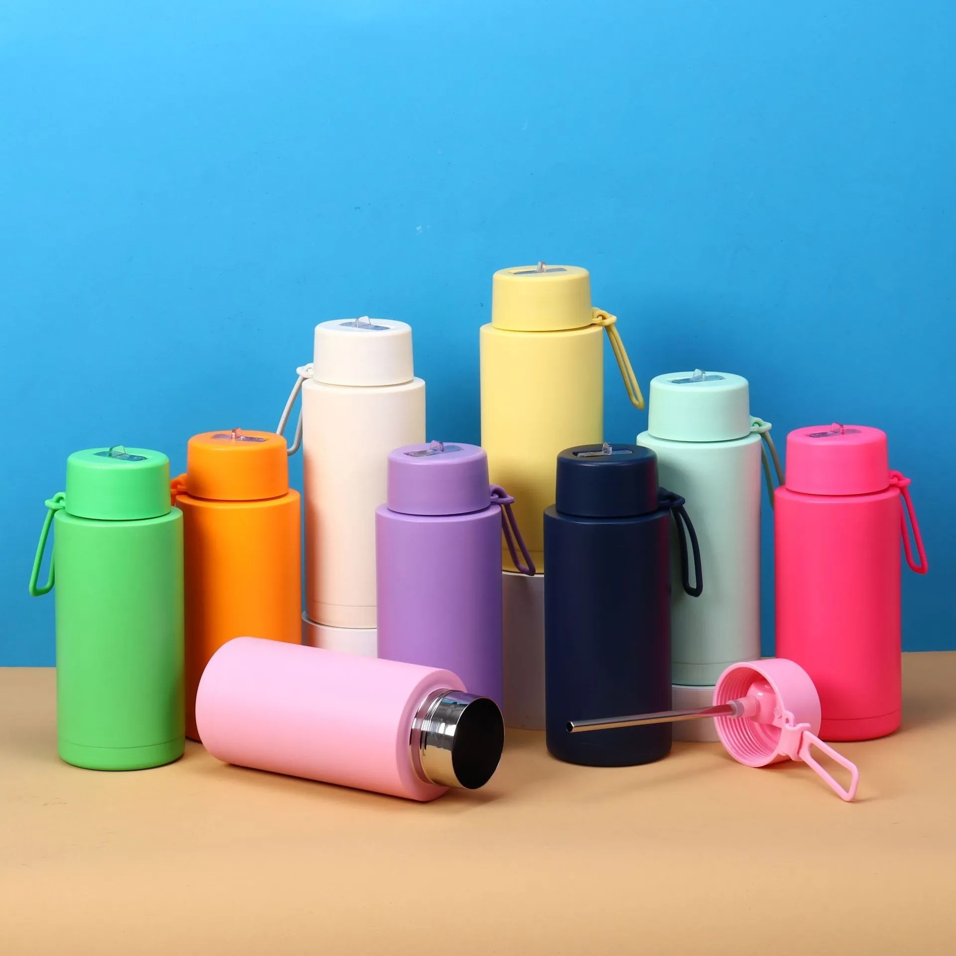 Stainless steel handle straw cup, thermos cup 3