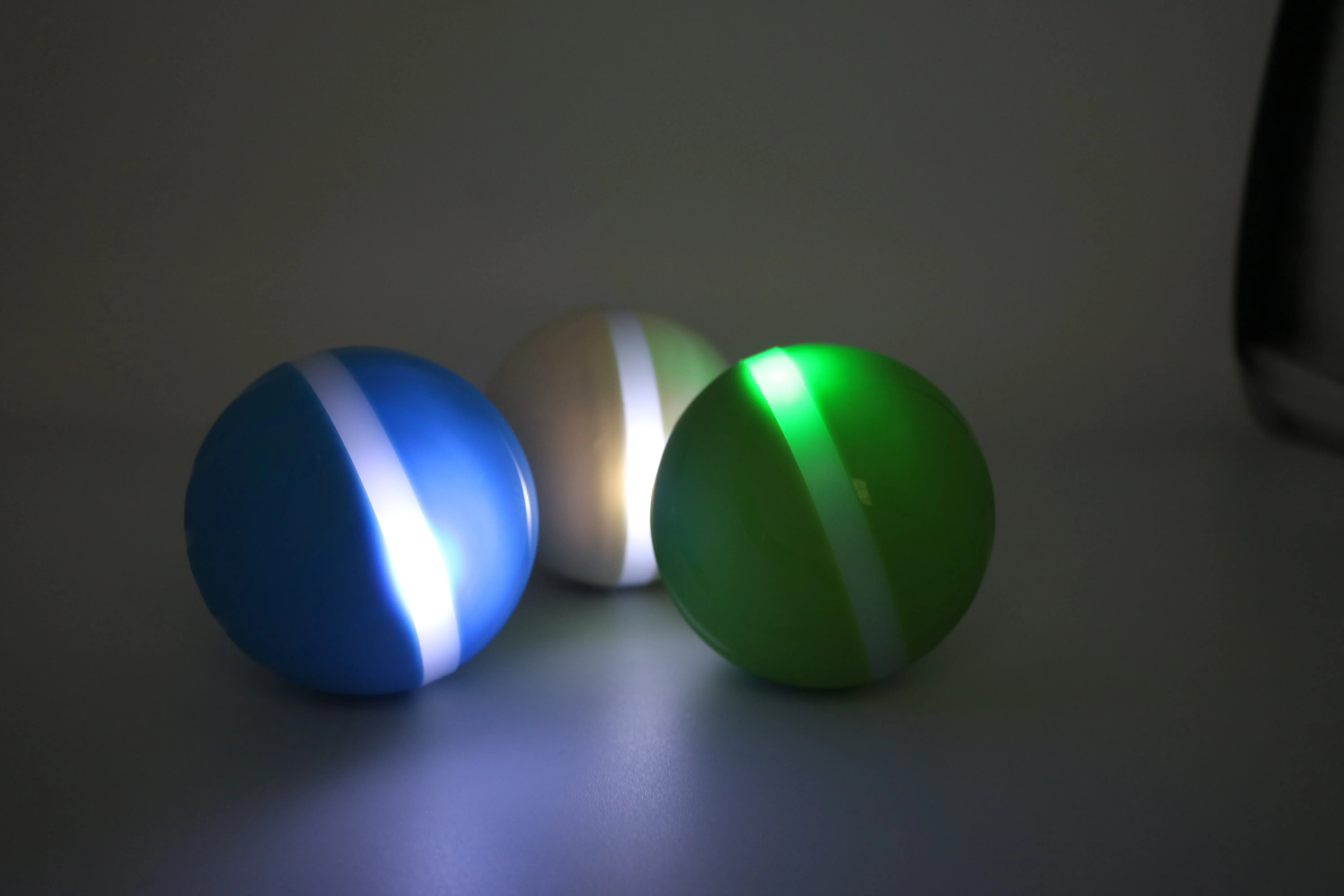 Automatic Rolling Pet Toy Ball With Waterproof Design 4