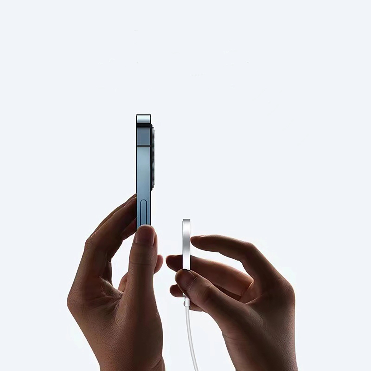 Magnetic Wireless Charger 3