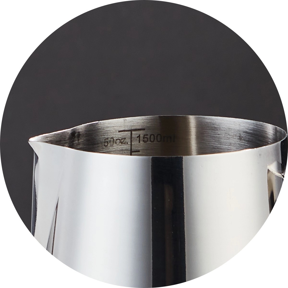 304 Stainless Steel Milk Frothing Cup with Lid 1