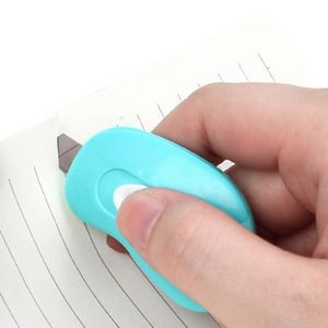 Bone Shaped Steel Carving Knife Detachable Blade 6