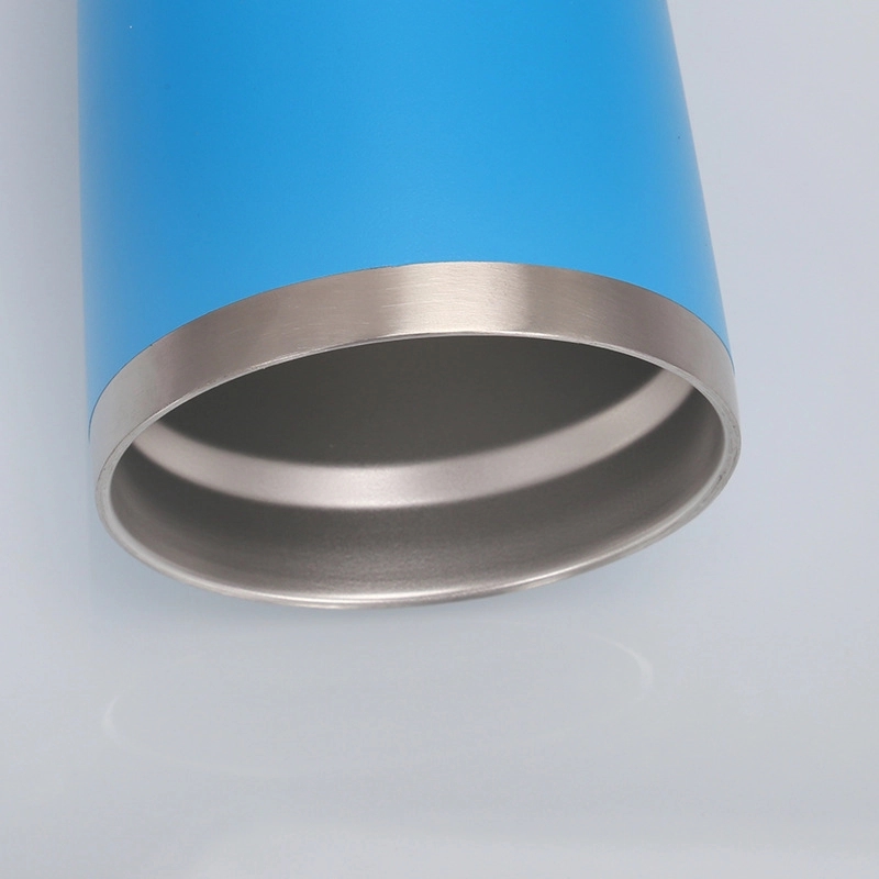 Travel mug 2