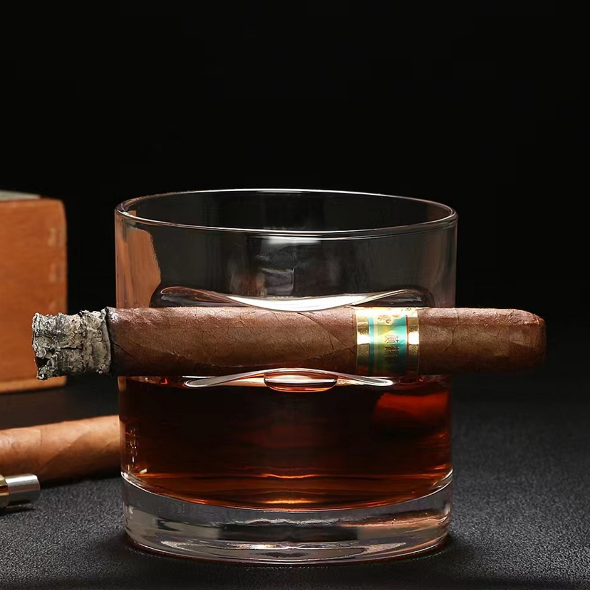 Square Retro Fashioned Whiskey Glass with Cigar Rest 5