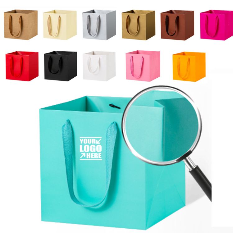 Waterproof Kraft Paper Gift Bags 2