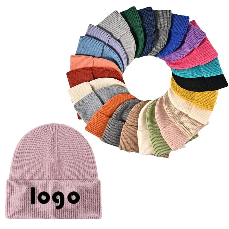 Embroidered warm knit hat 4