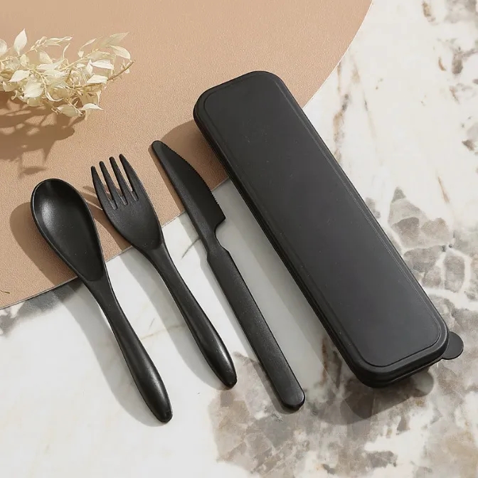 Eco-Friendly 3-in-1 Wheat Straw Utensil Set 1