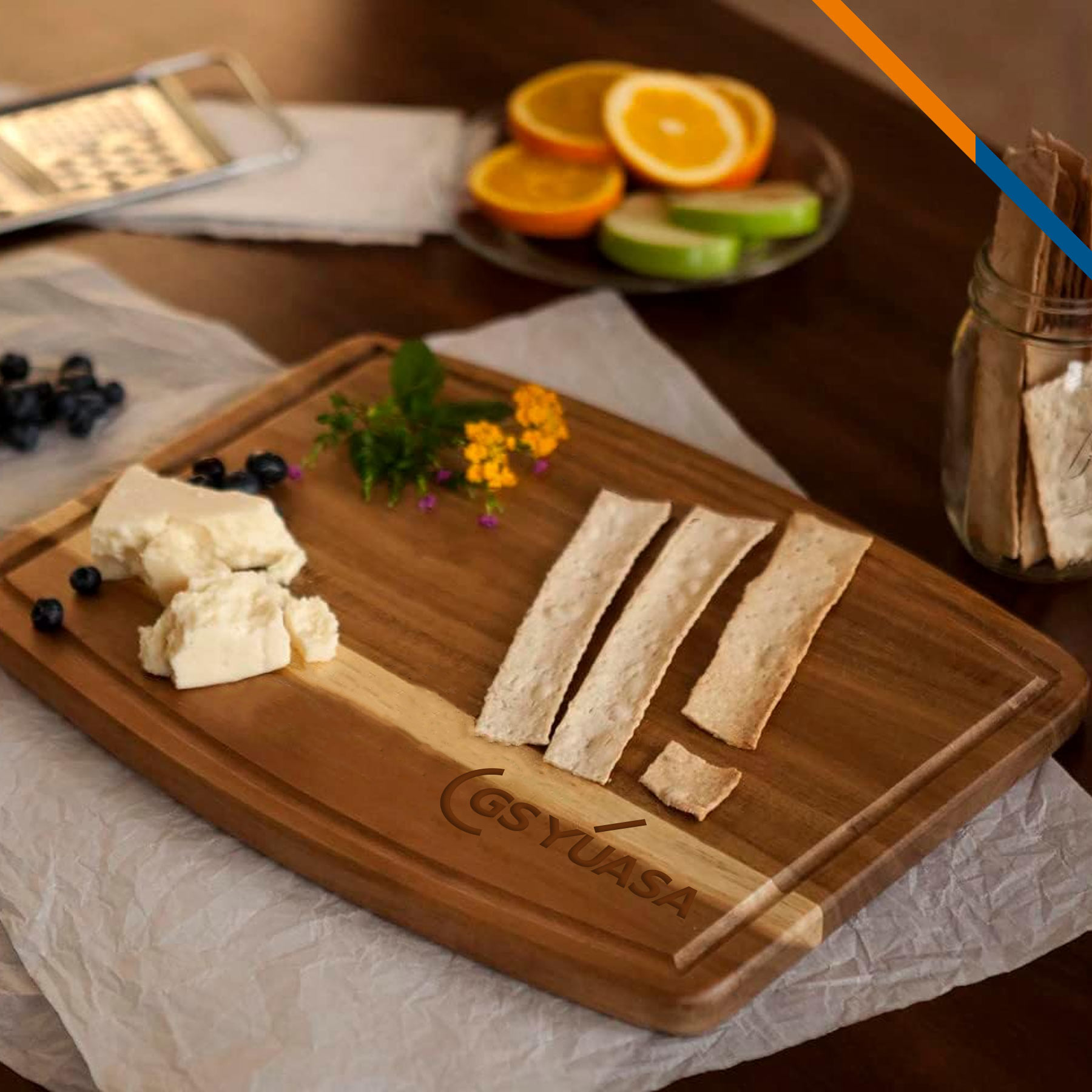 Lauretta Acacia Wood Curve Shape Cutting Board 4