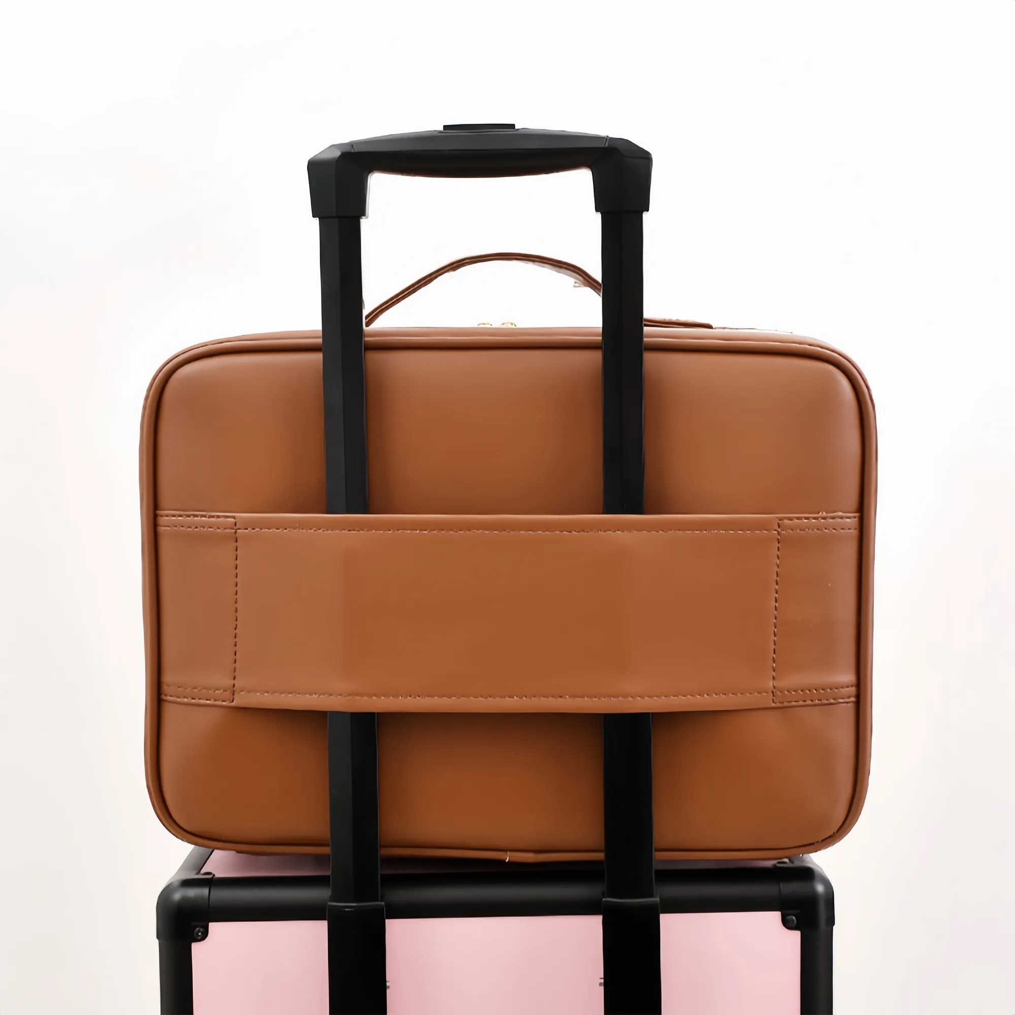 Professional Light Mirror Integrated Makeup Bag 5