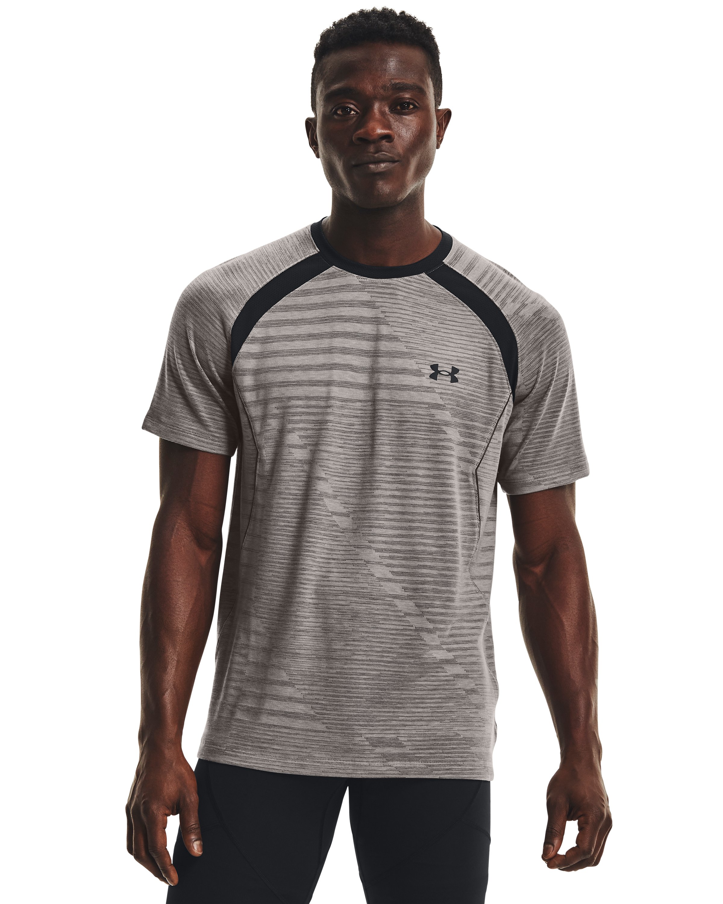 Men's UA Streaker Phantom Run Short Sleeve  3
