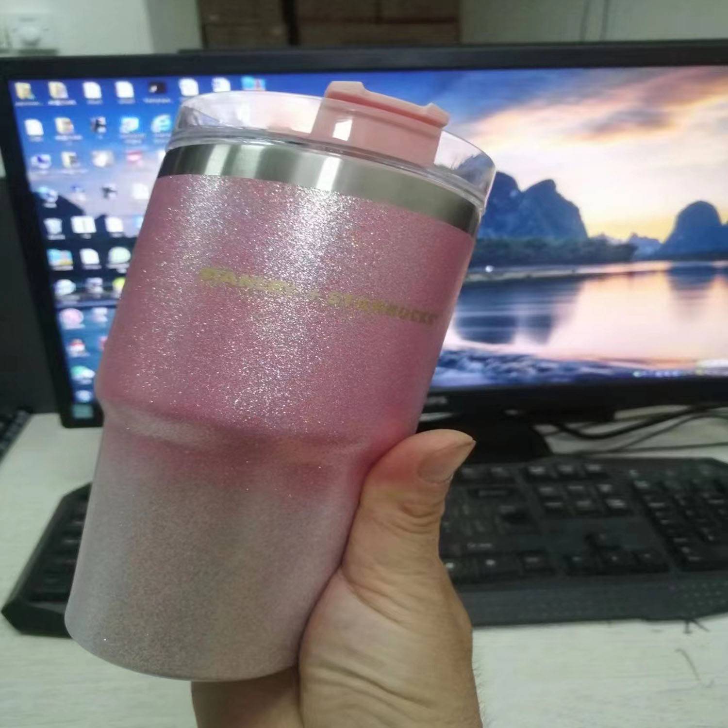 20OZ Stainless Steel Insulated Cup With Straw 6
