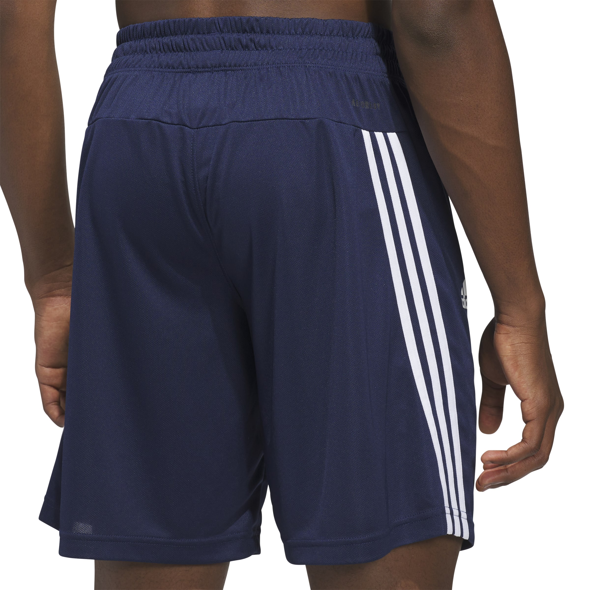 3 STRIPE SHORT 19