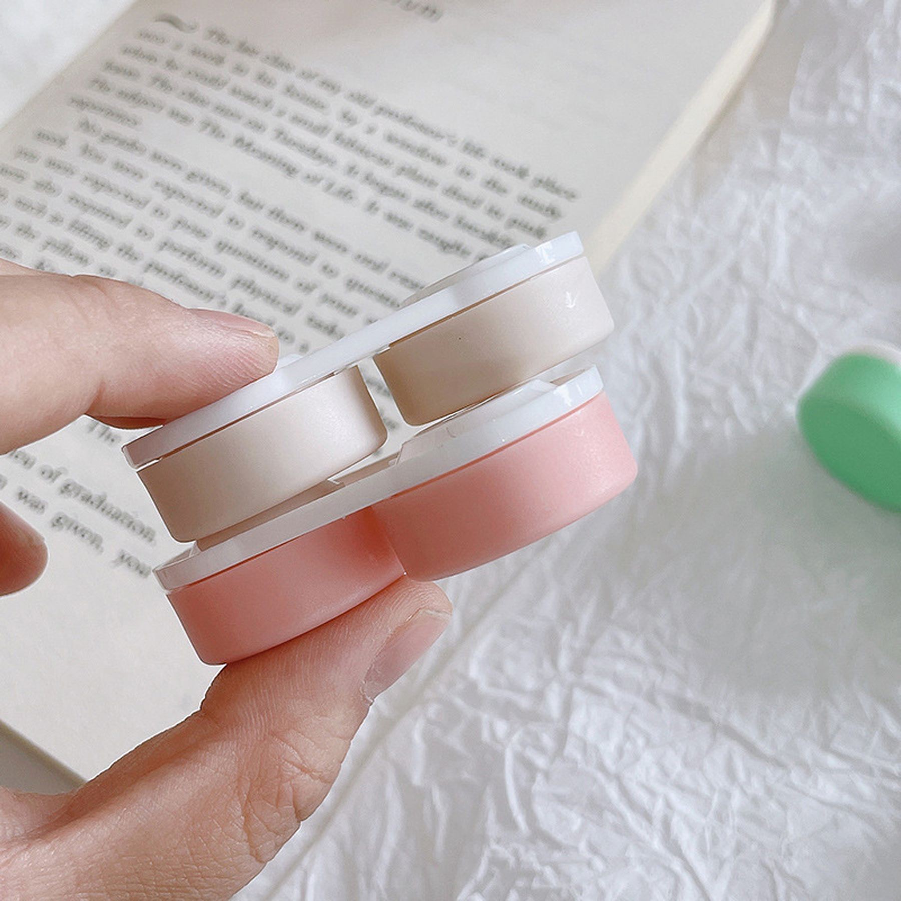 Lens Soaking Storage Container Compact Eye Contact Case 2